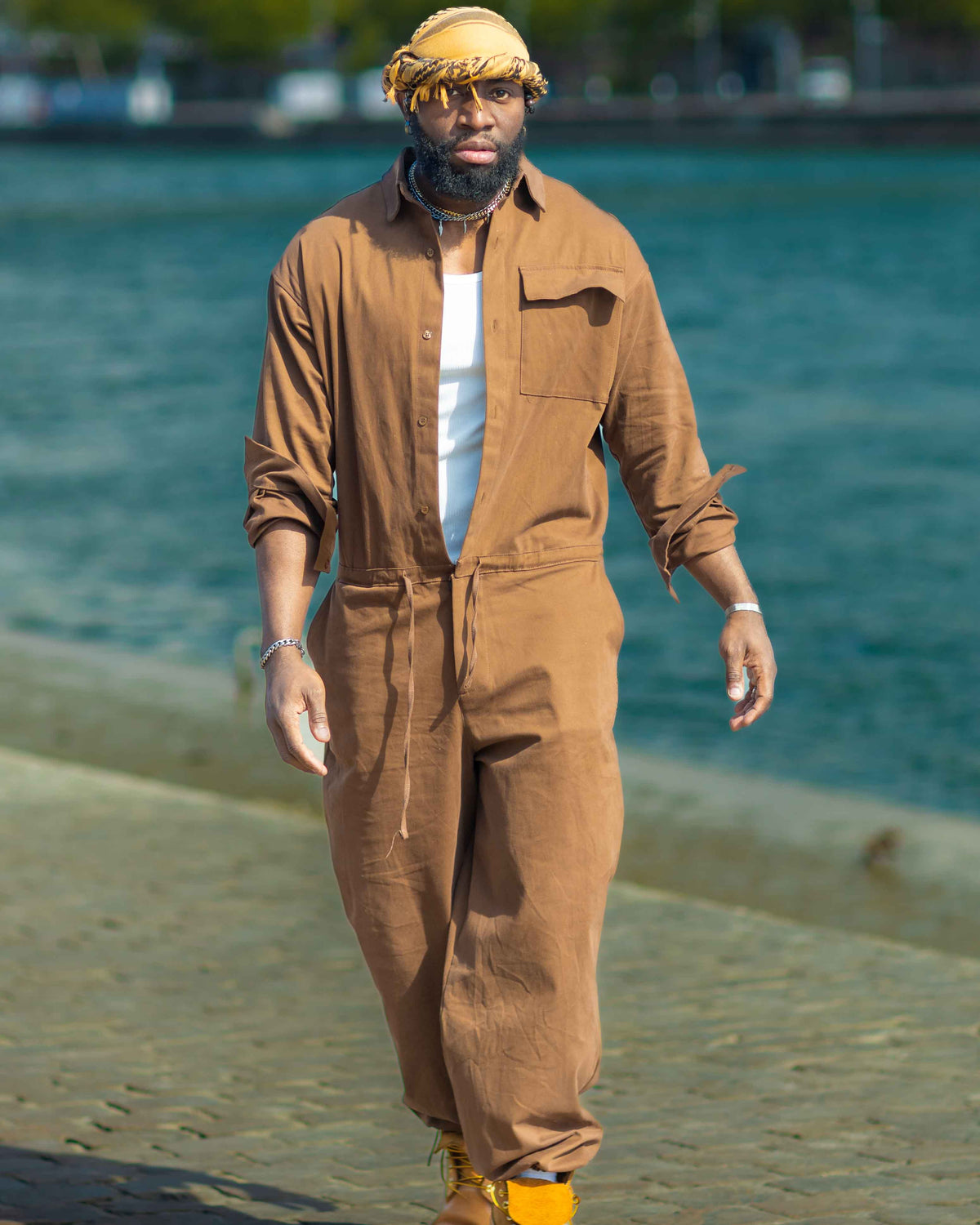 James Suit M